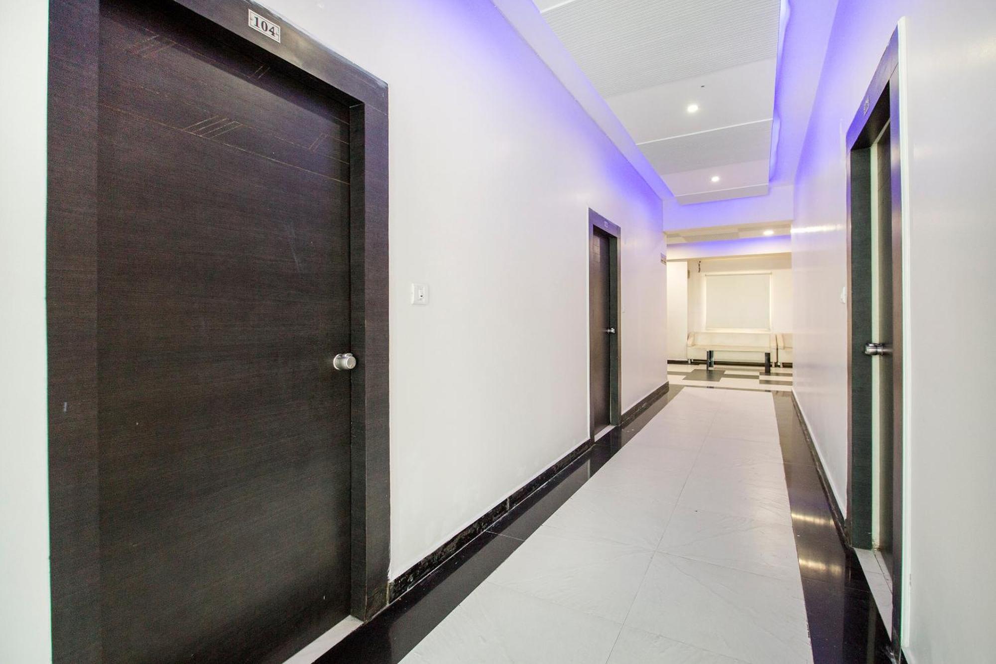 OYO 10139 Hotel Palak Residency Haiderabad Buitenkant foto