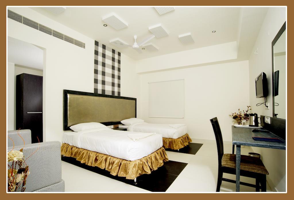 OYO 10139 Hotel Palak Residency Haiderabad Kamer foto