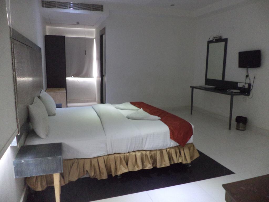 OYO 10139 Hotel Palak Residency Haiderabad Kamer foto