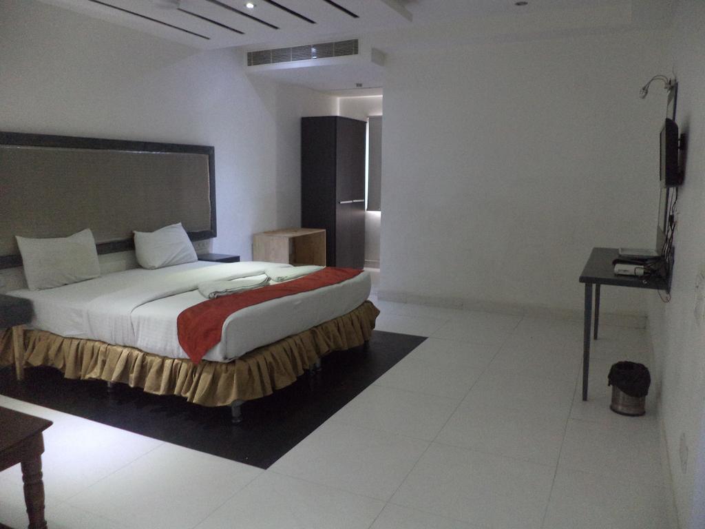 OYO 10139 Hotel Palak Residency Haiderabad Buitenkant foto